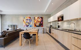 Le Kube - Appartements de Prestige au centre d'Annecy